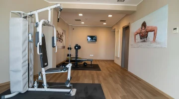 Équipement dans la salle de sport