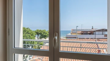 Appartamento con balcone vista mare