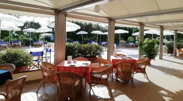 Furnished patio