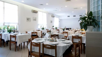 Salle de petit déjeuner
