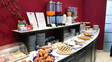 Buffet de petit déjeuner