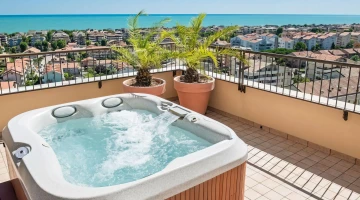Jacuzzi privé dans la suite