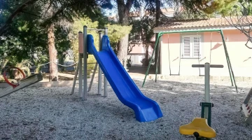 Aire de jeux extérieure