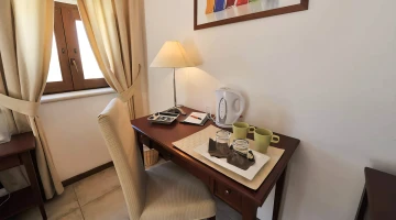 Kettle in the room