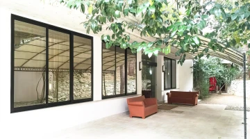 Furnished outdoor spaces