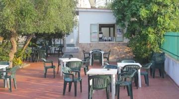 Furnished outdoor spaces
