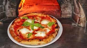 Pizzeria