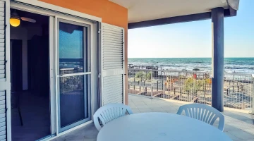 Balcony with sea view