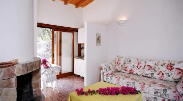 Villino con zona salotto