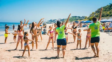 Entertainment on the beach