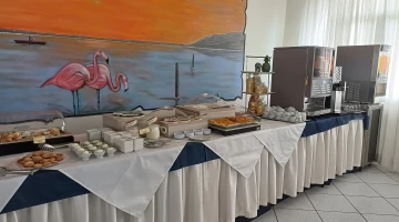 Breakfast buffet