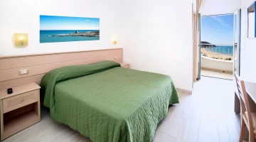 Room with sea sight