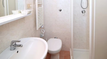 Bathroom with shower box