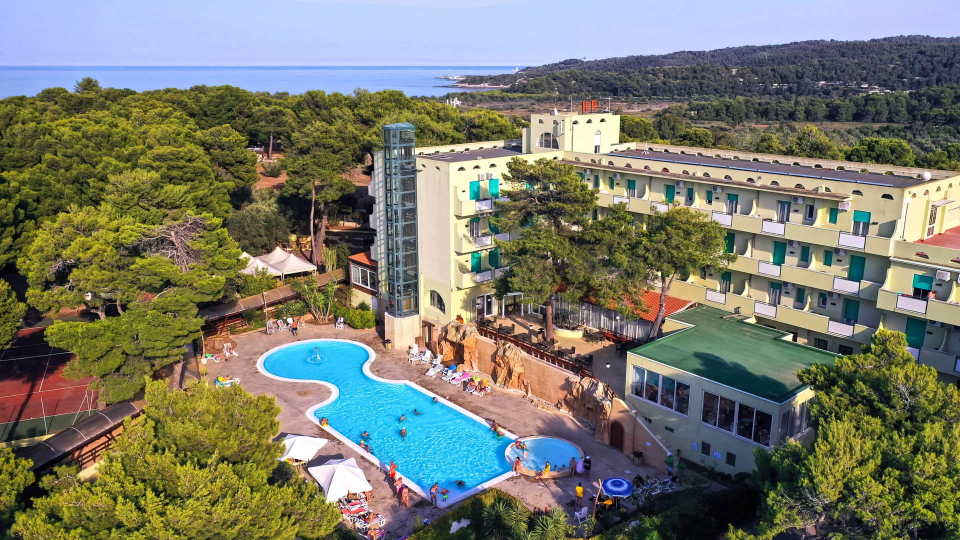 Hotel in a panoramic position