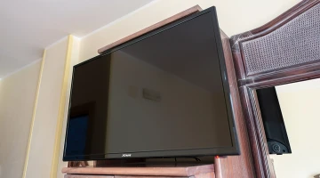 Flat screen TV in the room
