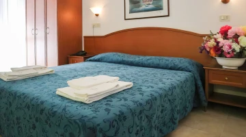 Double bedroom with private balcony