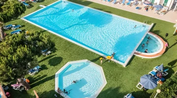 Overall view of the swimming pool park