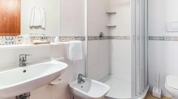Bathroom of the Superior Room