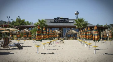 Restaurant on the beach