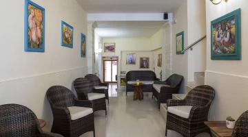 Common room with sofas