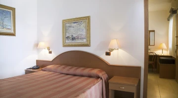 Interconnecting Room