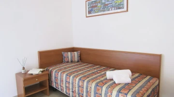 Single bed in Standard Room