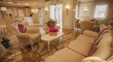 Hall with common lounge