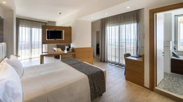 Chambre mer avec salle de bain privée