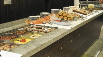 Petit-déjeuner buffet
