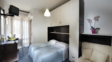 Chambre double classique avec canapé-lit