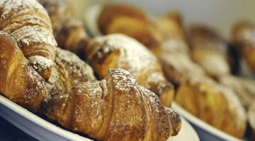 Croissants pour le petit déjeuner