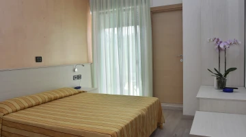 Chambre double avec balcon