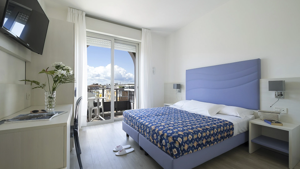 Deluxe room with balcony