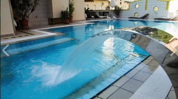 Piscina ad uso esclusivo della clientela