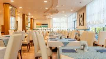 Internal restaurant
