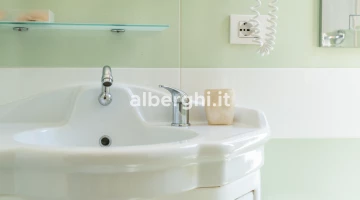 Sink detail