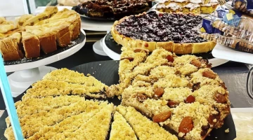 Sélection de desserts au buffet du petit-déjeuner