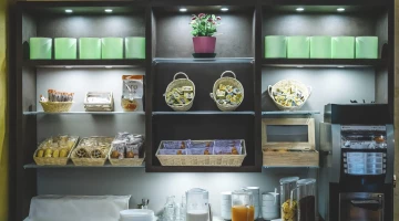 Breakfast buffet