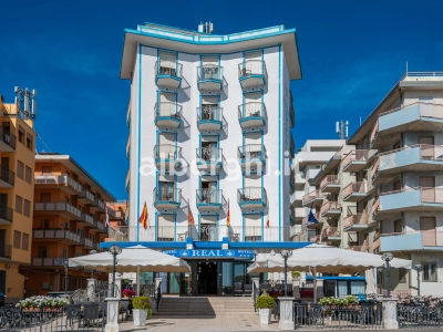 Hotel Real