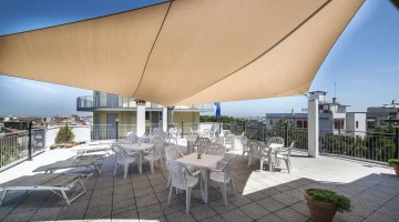 Solarium auf der Terrasse