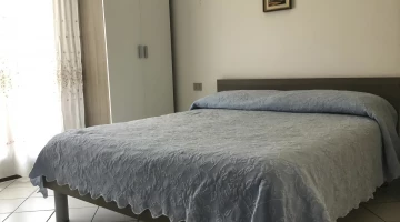 Zimmer mit Doppelbett