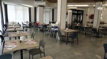 Restaurant hall