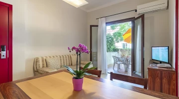 Apartment mit privatem Garten