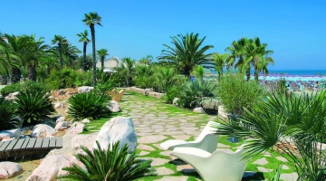 Accès à la plage privée