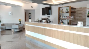 Internal bar