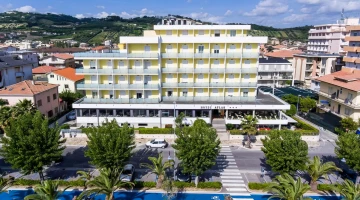 Façade de l&#39;hôtel