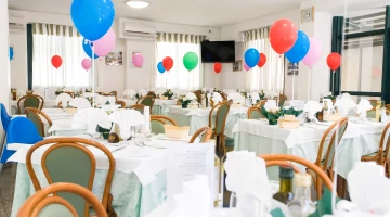 Restaurant hall