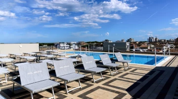 Poolside loungers