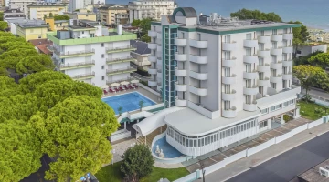 Salus Smart & Chic Hotel