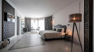 Suite Front Sea View